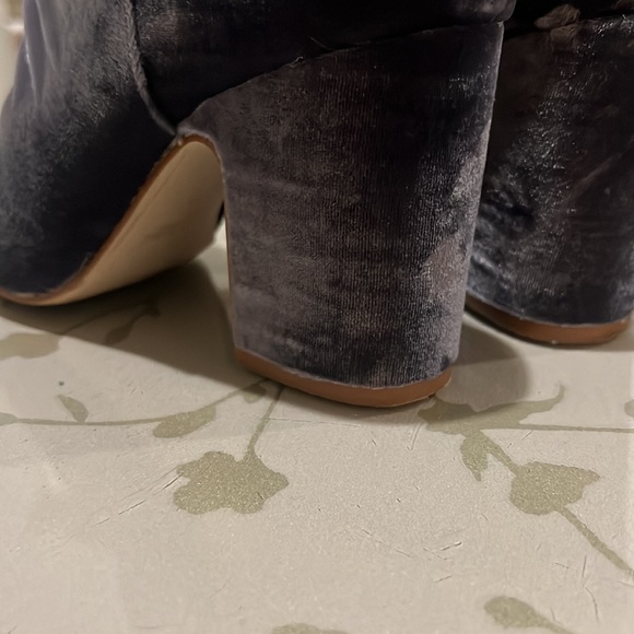 Zara collection lavender velvet platform mid ankle heeled boots - Picture 7 of 13